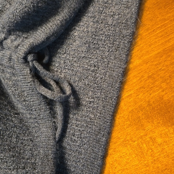 Blue V-Neck Ruched Sweater - Picture 6 of 7